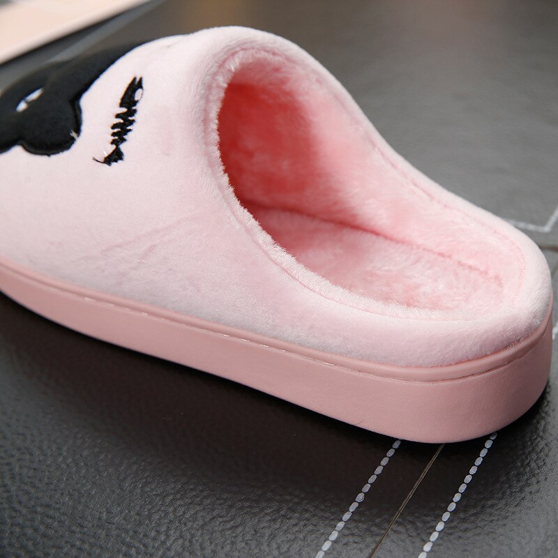 Snoozies cat Slippers