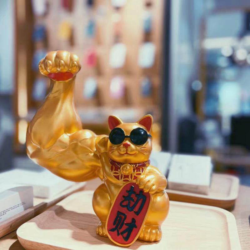 Muscle Lucky Cat