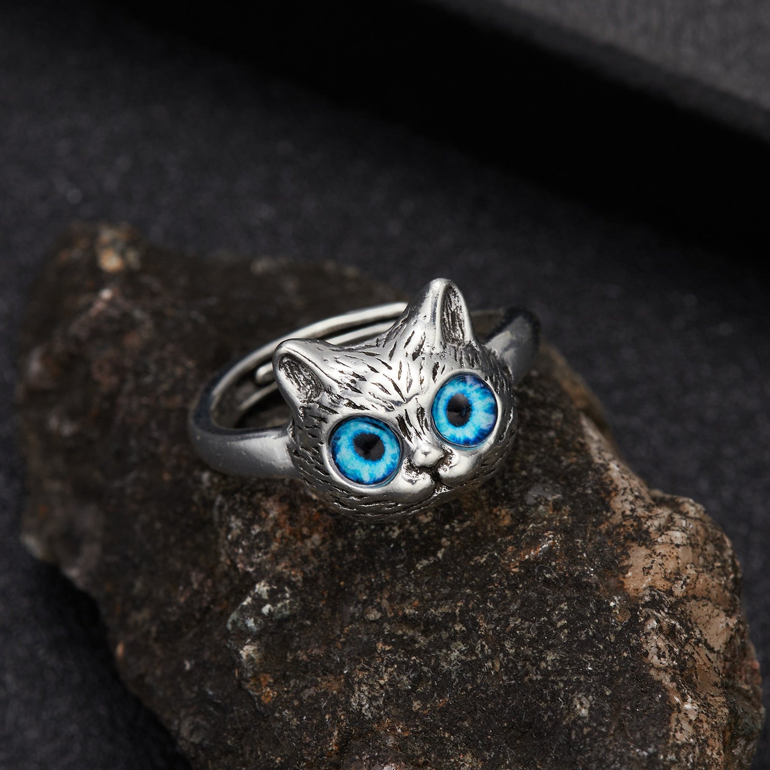 Vintage Cats Eye Ring